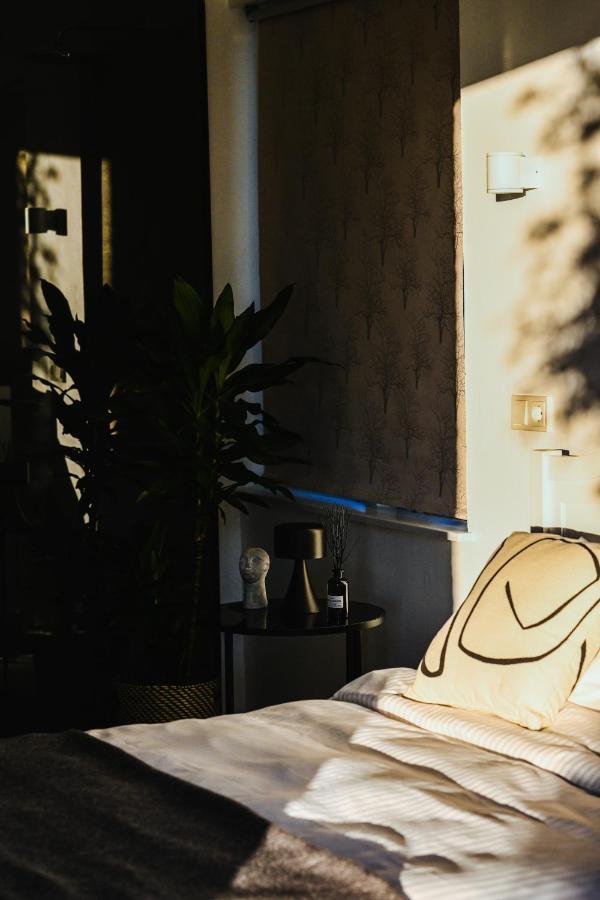 Alka - Cozy Room By The Sea With Private Hot Tub Njarthvik Εξωτερικό φωτογραφία
